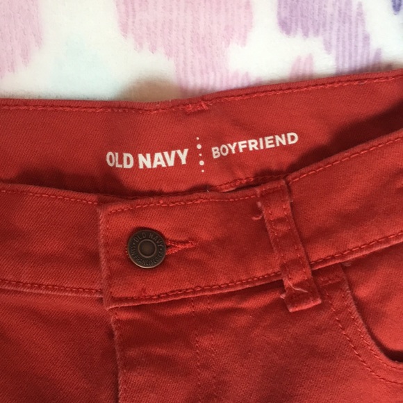 Old navy red denim boyfriend shorts - Picture 2 of 4